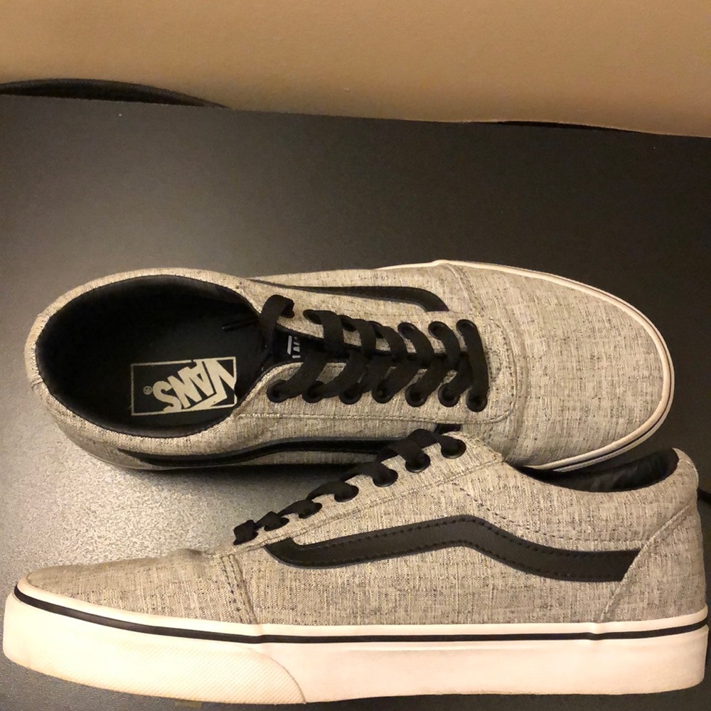 Men’s grey Vans